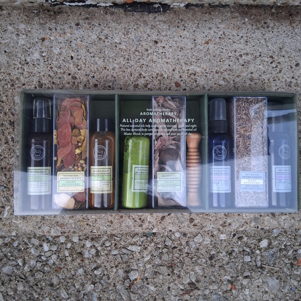 Vtg Y2K NOS Bath & Body Works Aromatherapy Essential Oils Set RARE HTF